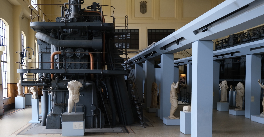 La Sala Macchine della Centrale Montemartini La Sala Macchine della Centrale Montemartini