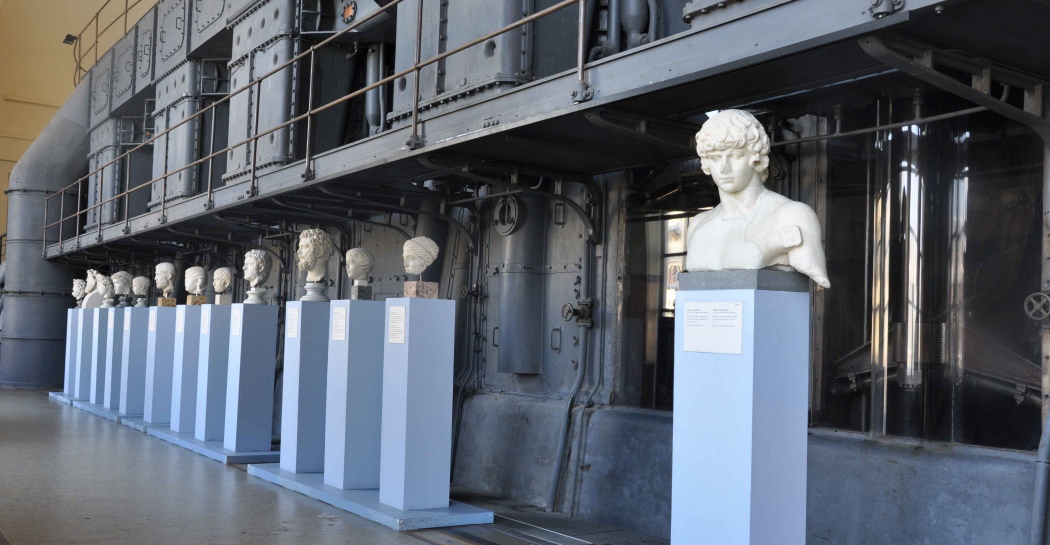La Sala Macchine della Centrale Montemartini La Sala Macchine della Centrale Montemartini