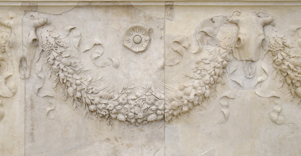 L'Ara Pacis Augustae tra rito, mito e tradizione L'Ara Pacis Augustae tra rito, mito e tradizione