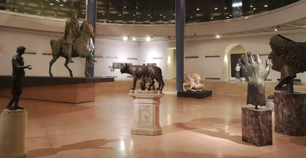 Bronzi nell'Esedra di Marco Aurelio Bronzi nell'Esedra di Marco Aurelio