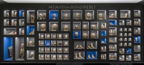 Allestimento di materiali dal deposito votivo di Minerva Medica, IV-I secolo a.C., Musei Capitolini, Antiquarium Allestimento di materiali dal deposito votivo di Minerva Medica, IV-I secolo a.C., Musei Capitolini, Antiquarium