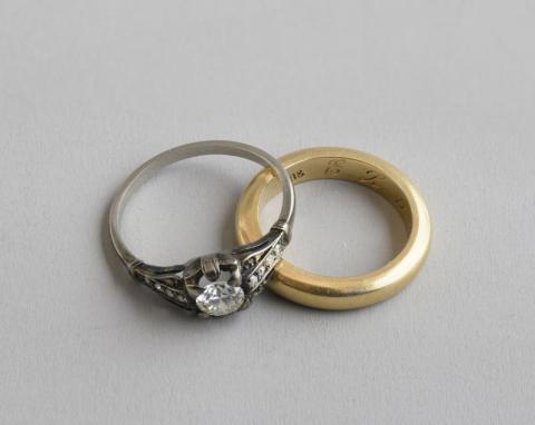 Fede e anello Enrichetta Anticoli Roma, Archivio personale famiglia Di Capua Fede e anello Enrichetta Anticoli Roma, Archivio personale famiglia Di Capua