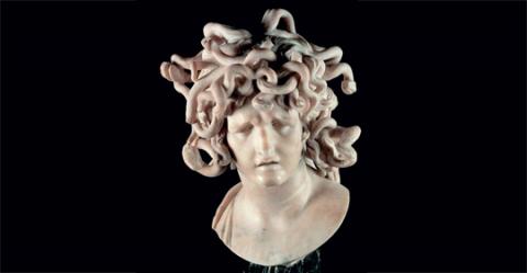 Gian Lorenzo Bernini, Busto di Medusa - Appartamento dei Conservatori, Sala delle Oche Gian Lorenzo Bernini, Busto di Medusa - Appartamento dei Conservatori, Sala delle Oche