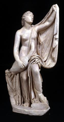 Statua di Leda con il cigno Statua di Leda con il cigno